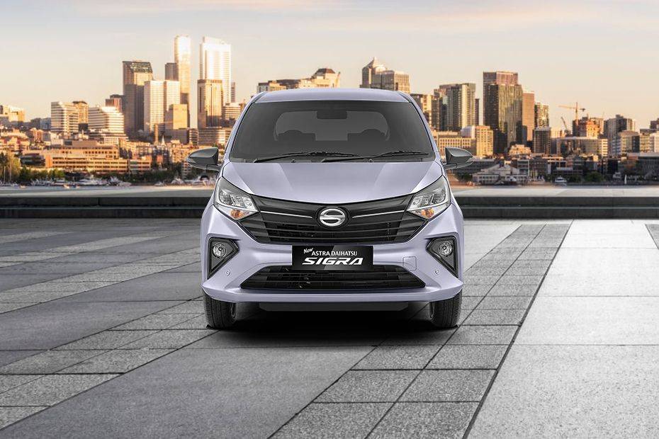 Full Front View of Sigra Full Front View of Sigra